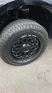 2018 Ford F-150 XLT - Photo 15 - Orange, CA 92867