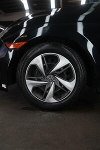 2020 Honda Civic LX   - Photo 14 - Orange, CA 92867
