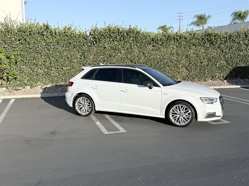 2018 Audi A3 Sportback e-tron 1.4T Premium Plus - Photo 3 - Orange, CA 92867