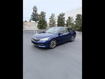 2017 Honda Accord Hybrid Touring - Photo 2 - Orange, CA 92867