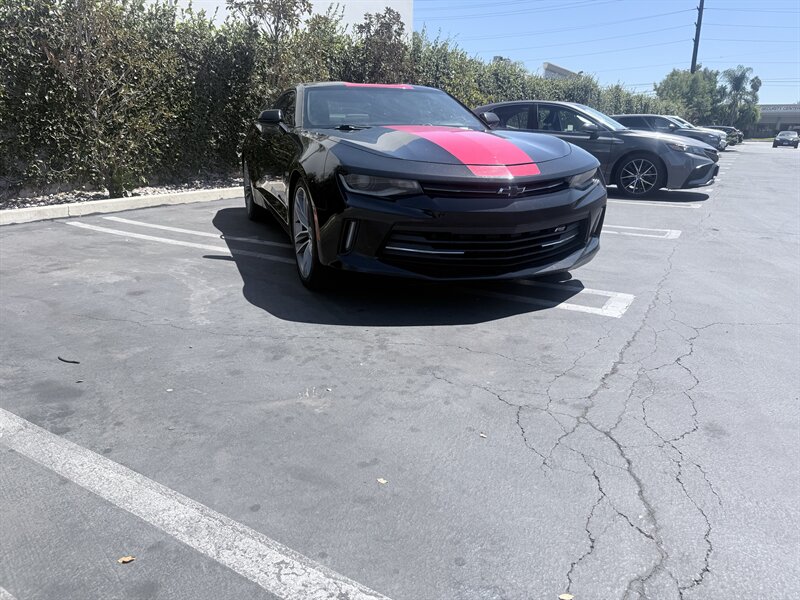 2018 Chevrolet Camaro LT - Photo 6 - Orange, CA 92867