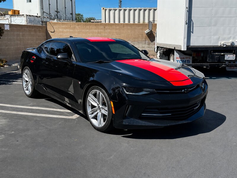 2018 Chevrolet Camaro LT - Photo 9 - Orange, CA 92867