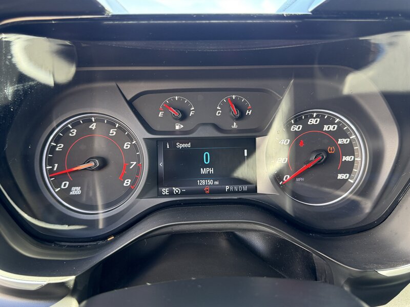 2018 Chevrolet Camaro LT - Photo 23 - Orange, CA 92867