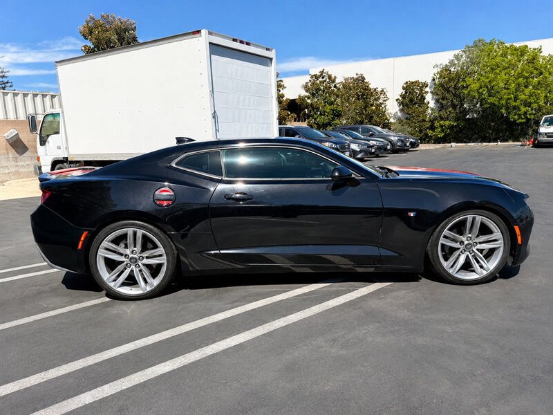 2018 Chevrolet Camaro LT - Photo 15 - Orange, CA 92867