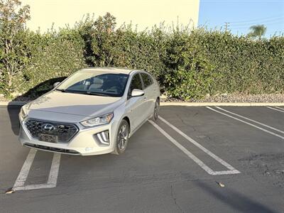 2020 Hyundai IONIQ SE - Photo 5 - Orange, CA 92867