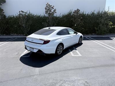 2022 Hyundai Sonata SEL - Photo 1 - Orange, CA 92867