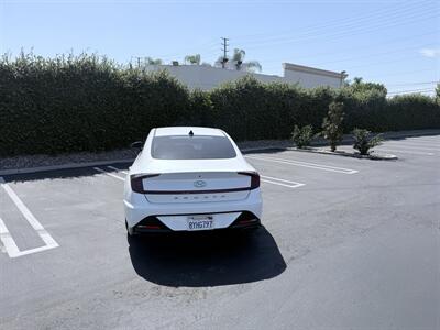 2022 Hyundai Sonata SEL - Photo 10 - Orange, CA 92867