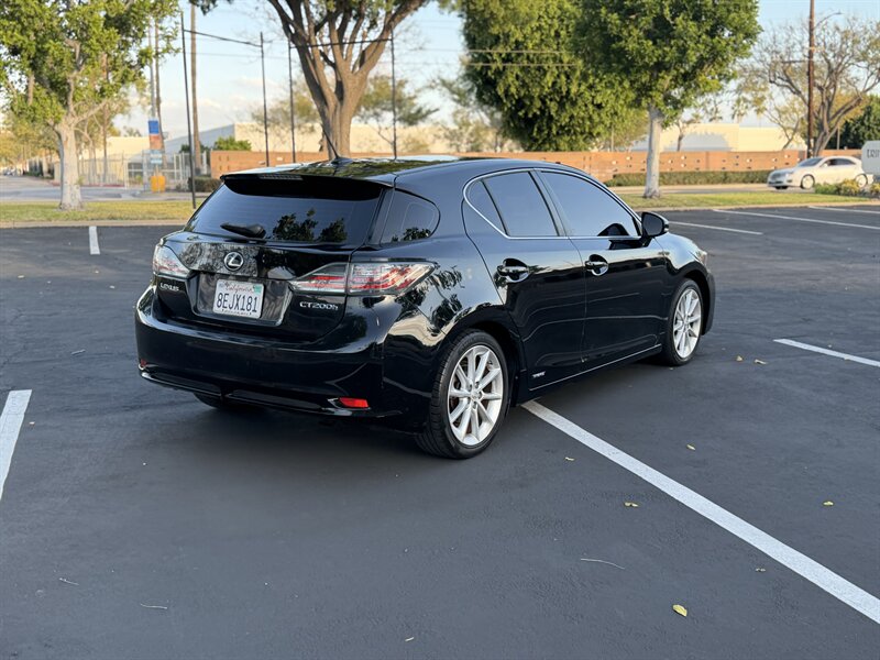 2013 Lexus CT 200h - Photo 6 - Orange, CA 92867