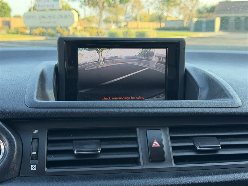 2013 Lexus CT 200h - Photo 16 - Orange, CA 92867