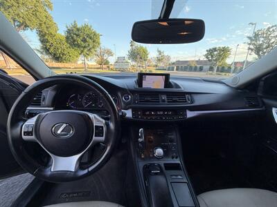 2013 Lexus CT 200h - Photo 11 - Orange, CA 92867