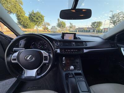 2013 Lexus CT 200h - Photo 12 - Orange, CA 92867