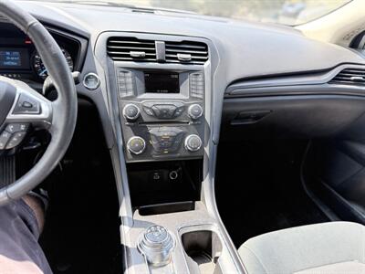 2018 Ford Fusion S   - Photo 21 - Orange, CA 92867