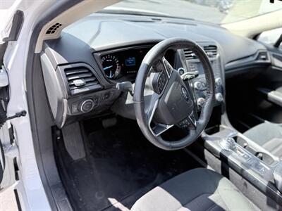 2018 Ford Fusion S   - Photo 17 - Orange, CA 92867