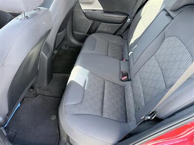 2017 Kia Niro LX - Photo 13 - Orange, CA 92867