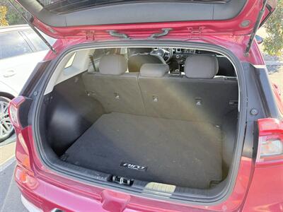 2017 Kia Niro LX - Photo 14 - Orange, CA 92867