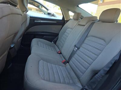2016 Ford Fusion S   - Photo 14 - Orange, CA 92867