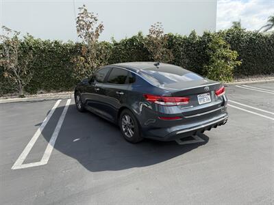 2020 Kia Optima LX   - Photo 10 - Orange, CA 92867