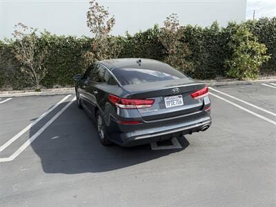 2020 Kia Optima LX   - Photo 14 - Orange, CA 92867