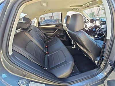 2022 Volkswagen Passat SE   - Photo 10 - Orange, CA 92867