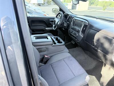 2017 Chevrolet Silverado 1500 LT - Photo 13 - Orange, CA 92867