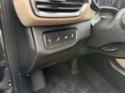 2020 Hyundai Santa Fe SEL   - Photo 12 - Orange, CA 92867