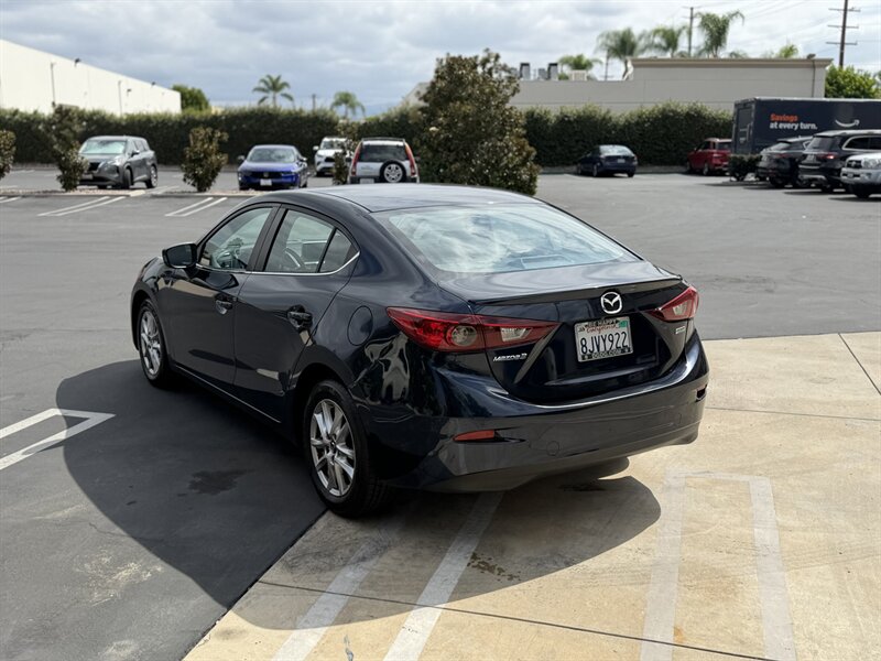2016 Mazda MAZDA3 i Touring - Photo 8 - Orange, CA 92867