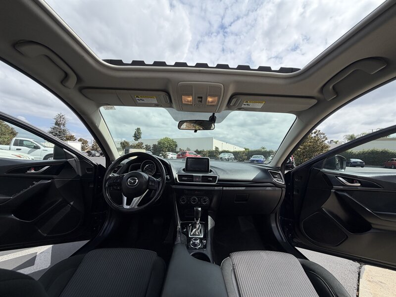 2016 Mazda MAZDA3 i Touring - Photo 19 - Orange, CA 92867