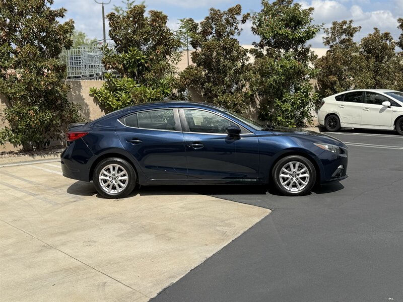2016 Mazda MAZDA3 i Touring - Photo 4 - Orange, CA 92867