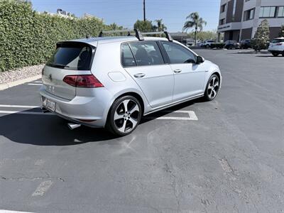 2017 Volkswagen Golf GTI S   - Photo 11 - Orange, CA 92867