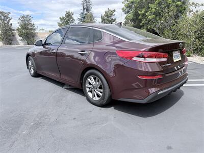 2019 Kia Optima LX - Photo 5 - Orange, CA 92867