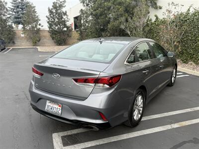 2019 Hyundai Sonata SE   - Photo 11 - Orange, CA 92867
