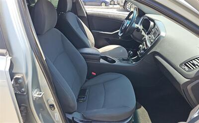 2015 Kia Optima Hybrid   - Photo 8 - Orange, CA 92867