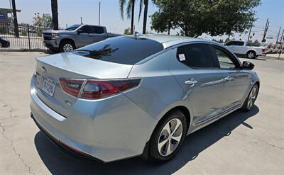 2015 Kia Optima Hybrid   - Photo 4 - Orange, CA 92867