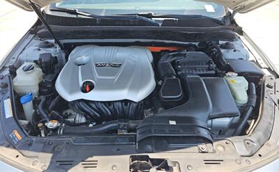 2015 Kia Optima Hybrid   - Photo 13 - Orange, CA 92867