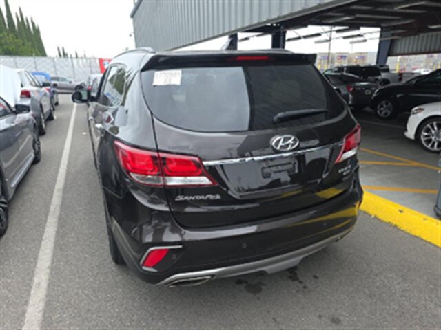 2017 Hyundai Santa Fe Ultimate - Photo 2 - Orange, CA 92867