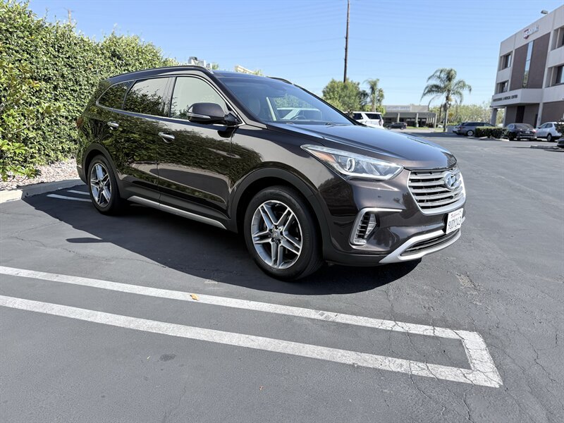 2017 Hyundai Santa Fe Ultimate - Photo 17 - Orange, CA 92867