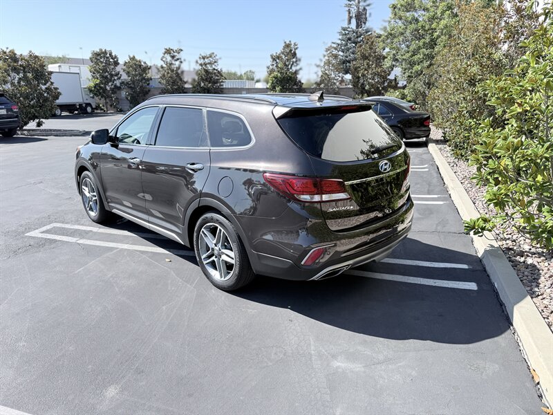 2017 Hyundai Santa Fe Ultimate - Photo 15 - Orange, CA 92867
