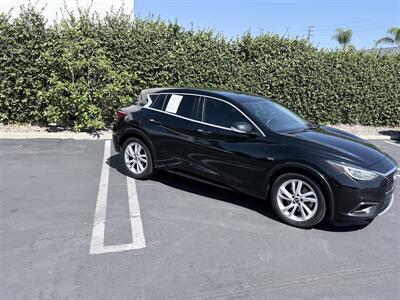 2018 INFINITI QX30   - Photo 2 - Orange, CA 92867