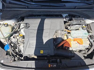 2019 Hyundai IONIQ Plug-in Hybrid   - Photo 14 - Orange, CA 92867