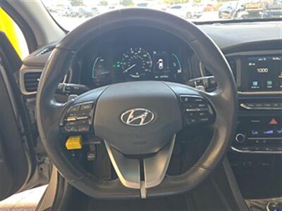 2019 Hyundai IONIQ Plug-in Hybrid   - Photo 10 - Orange, CA 92867