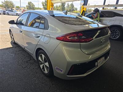 2019 Hyundai IONIQ Plug-in Hybrid   - Photo 6 - Orange, CA 92867