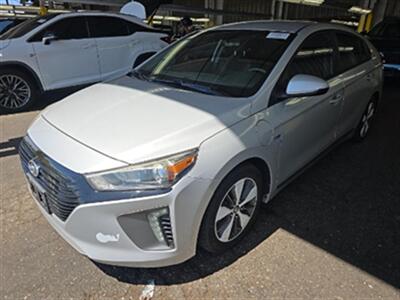 2019 Hyundai IONIQ Plug-in Hybrid   - Photo 4 - Orange, CA 92867