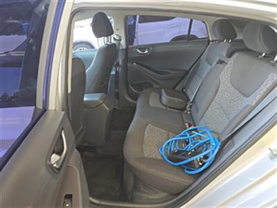 2019 Hyundai IONIQ Plug-in Hybrid   - Photo 16 - Orange, CA 92867
