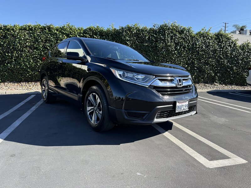 2019 Honda CR-V LX's photo