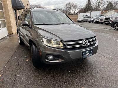 2013 Volkswagen Tiguan S 4Motion   - Photo 8 - Peabody, MA 01960