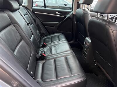 2013 Volkswagen Tiguan S 4Motion   - Photo 10 - Peabody, MA 01960