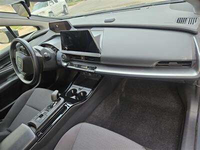 2023 Toyota Prius LE   - Photo 20 - Denver, CO 80222