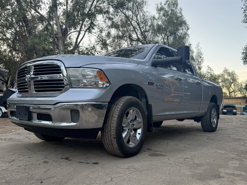 2015 RAM 1500 SLT  BIG HORN