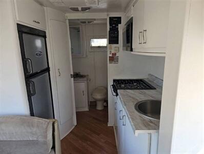 2006 Gulf Stream M-B VISTA CRUISER - Photo 16 - Brea, CA 92822