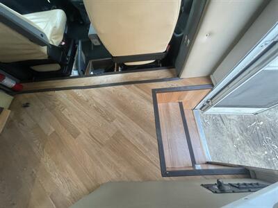 2006 Gulf Stream M-B VISTA CRUISER   - Photo 31 - Brea, CA 92822